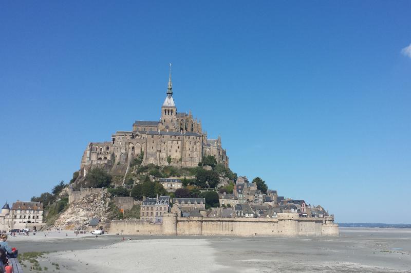 ALL DAY MONT SAINT MICHEL AT YOUR LEISURE, FROM PARIS 2-DAY PARIS MUSEUM PASS